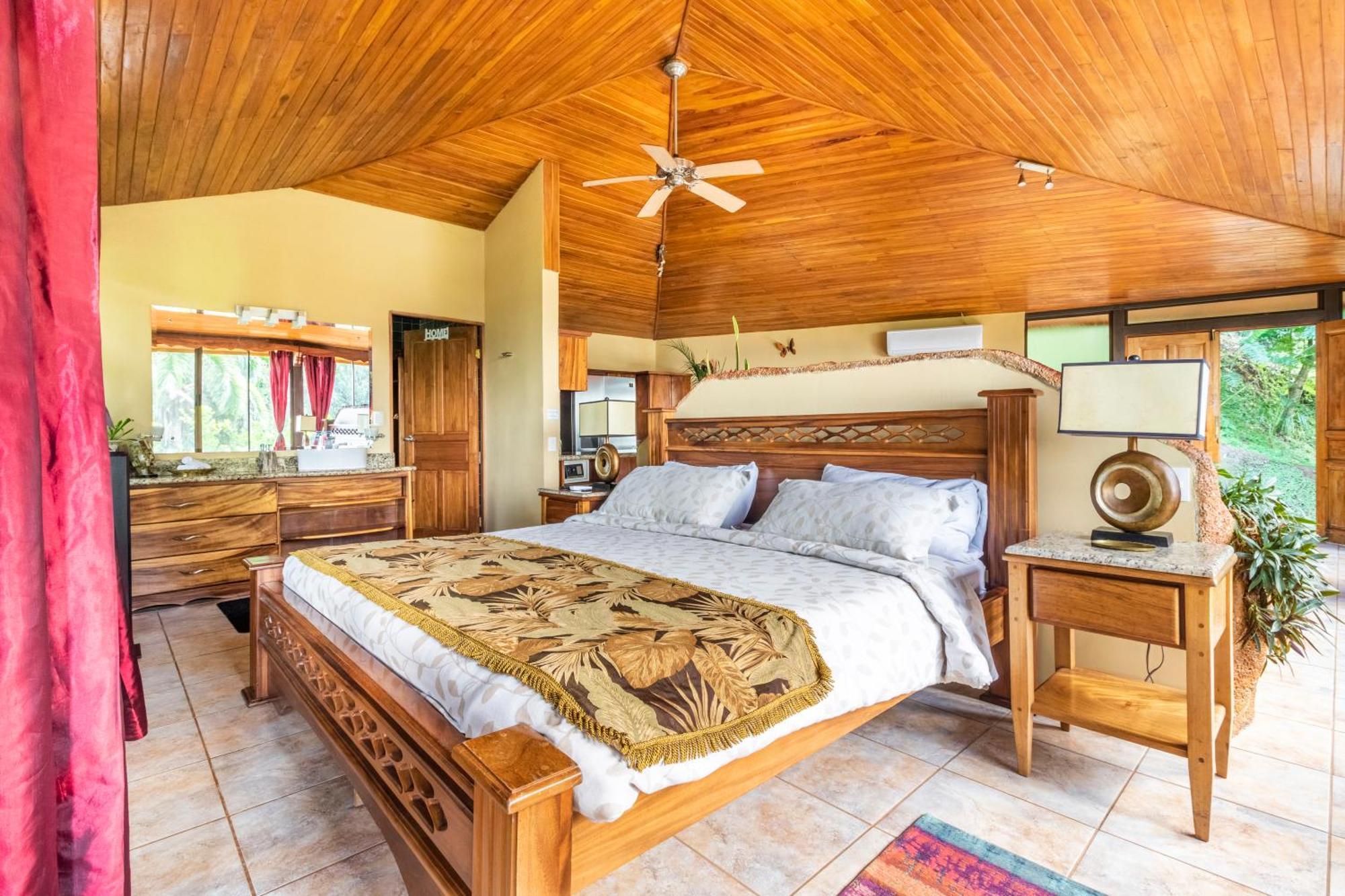 Boutique Hotel Las Cascadas Manuel Antonio Quarto foto